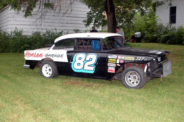 82-DICK