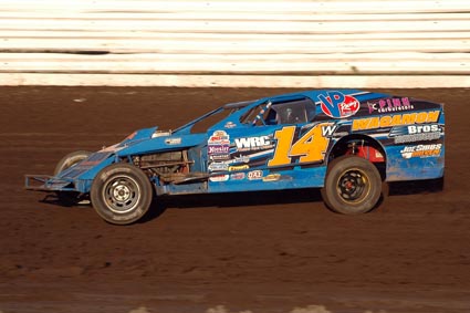 2010 MW 14 CLAY WAGAMON 916