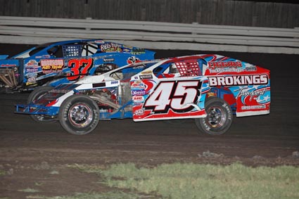 2010 MW 45 JOHN BROKING 916