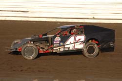 2010 MW 42 KYLE VOSS 916A