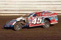 2010 MW 45 JOHN BROKING 916A