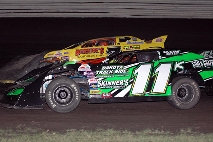 2010 X A WEISS GOING FOR THE LEAD