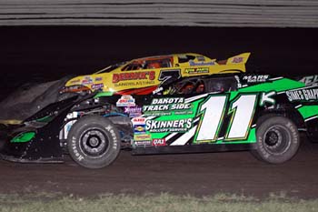 2010 X A WEISS GOING FOR THE LEAD