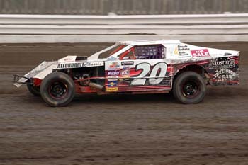2010 MW 20 TOM GILL 917