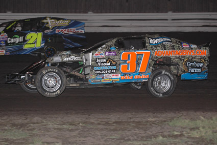 2010 M 37 SCOTT WARD 917A