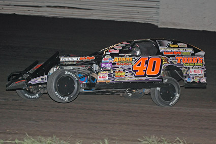 2010 M 40 BUZZY ADAMS 917