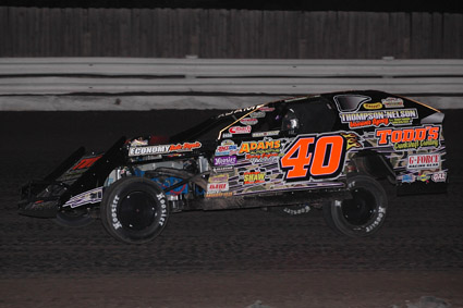 2010 M 40 BUZZY ADAMS 918