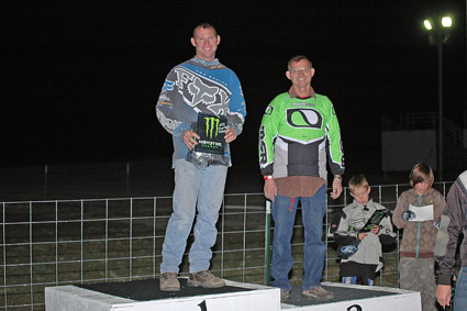 2010 X WINNERS LAWN MOWERS 925