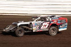 2011 MW 15 TRAVIS VANDERBY 914