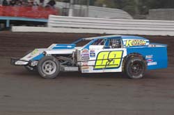 2011 MW 09 KYLE GROSS 915