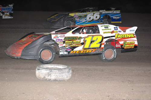 2011 A 12 CHAD BECKER 817