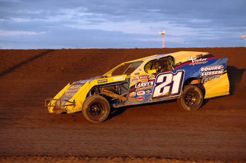 2011 M 21 SCOTT BENDER 817