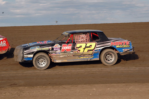 2011 ST 32 JORDAN TOLLAKSON 817