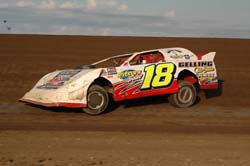 2011 A 18 CURT GELLING 817A