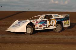 2011 A 19 STEVE LAURSEN 817A