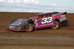 2011 A 33 ADAM HENSEL 817B
