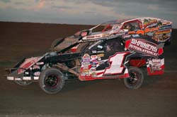 2011 M 1 TRAVIS CANTWELL 817
