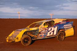 2011 M 21 SCOTT BENDER 817A