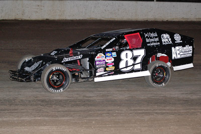 2011 MW 87 CODY VANDIERENDONCK 513