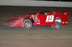 2011 A 19 STEVE LEWIS 513
