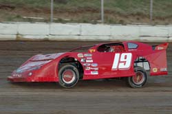 2011 A 19 STEVE LEWIS 513B