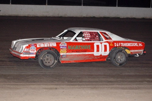 2011 ST 00 BOB FARMER 617