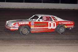 2011 ST 00 BOB FARMER 617
