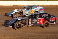 2011 X MW TORRES VS HARKIN HEAT RACE 617