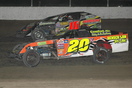 2011 X MW BATTLE FOR SECOND 715