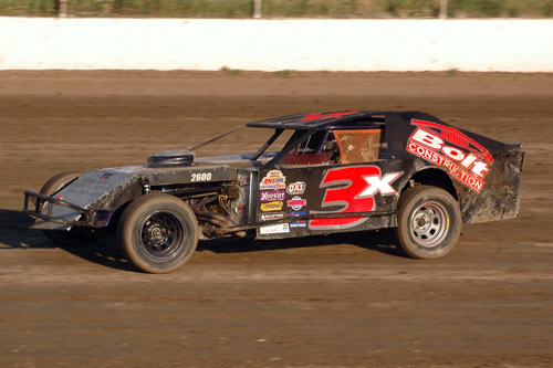 2011 MW 3 LYNDON BOLT 722