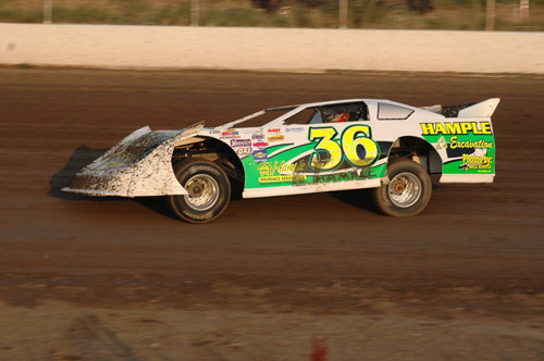 2011 A 36 KELLY HAMPLE 812A