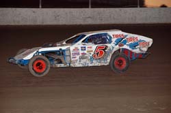 2011 MW 5 SCOTT TYRRELL 812