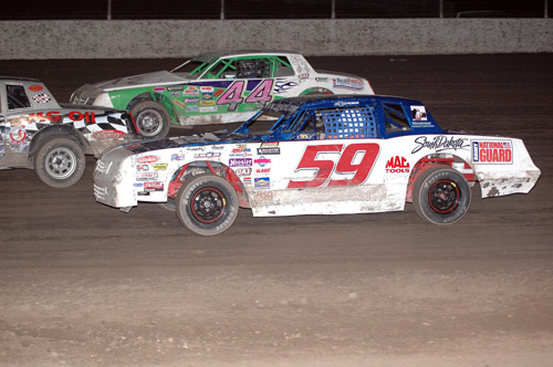 2011 X ST MURNER AND SALYERS GANG UP ON FANCHER 92