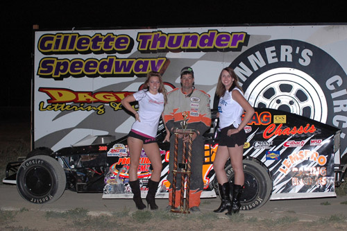 2011 XXX TROPHY-LEIKER 910