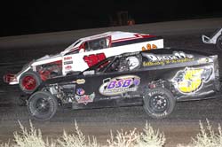 2011 X M KIRCHOFF LOOKING AT THE LEAD 910