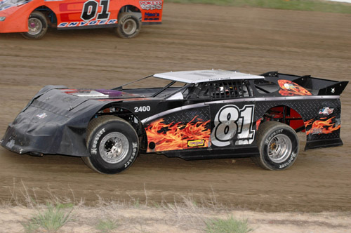 2011 LL 81 FREDDY MOLNAR 64