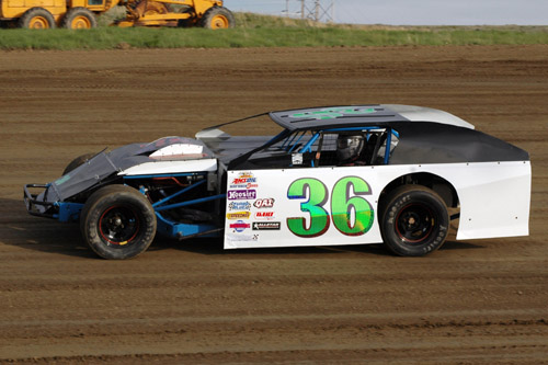 2011 MW 36 ERIC SLOCUM 64