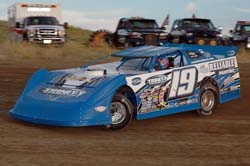 2011 A 19 AUSTIN HUBBARD 719A