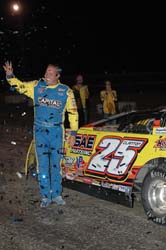 2011 X SHANE CLANTON 719A_edited-1