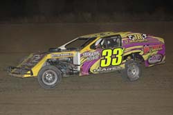 2011 M 33 JUSTIN YEAGER 86