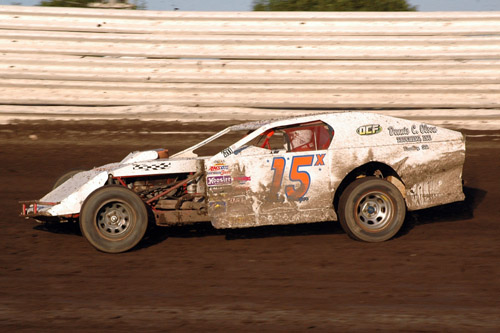2011 MW 15 KENNETH MAYER 820A