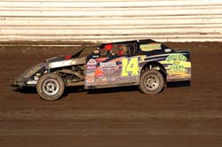 2011 MW 14 ADAM BROTHERTON 820