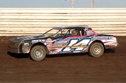 2011 ST 14 MARIA KONOLD 820A