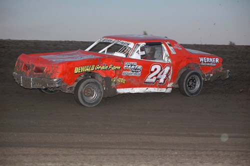 2011 B 24 DALE WAMPLER 923