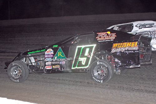 2011 M 19 DEV MALMLOV 923