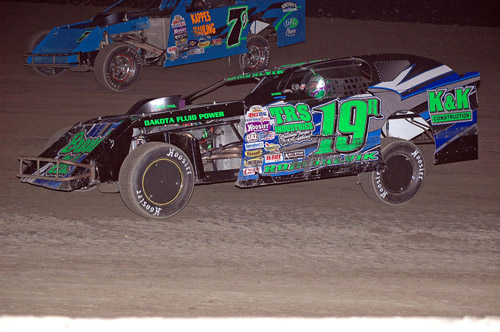 2011 M 19 ROSS ROMDALVIK 923