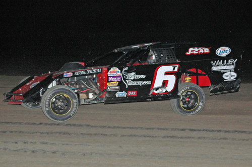 2011 M 6 CORKY THOMAS 923