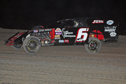 2011 M 6 CORKY THOMAS 923A