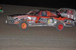 2011 B 7 DUSTIN HERZ 923
