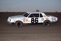 2011 B 86 AARON AASETH 923A